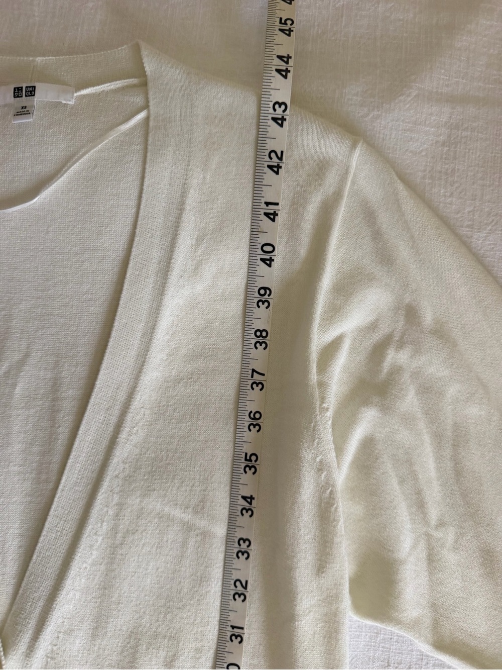 Uniqlo UV Cut Slit Cream Knit Long Cardigan - Picture 9 of 9
